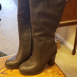 Knee High Black Boot